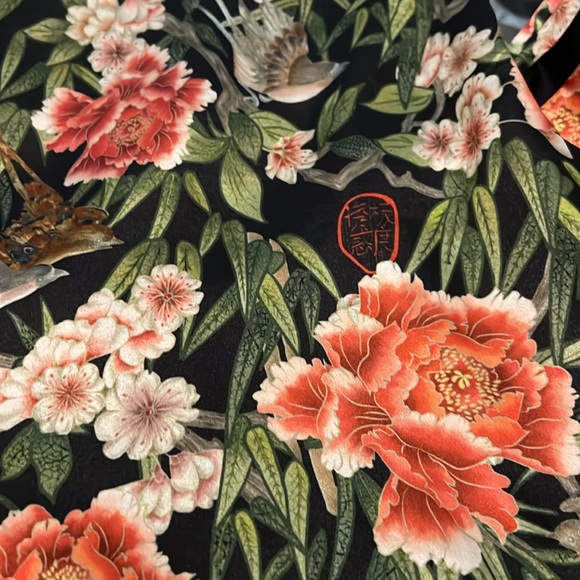 We are HaH. Floral Satin pajama set- gorgeous print. - Picture 4 of 4